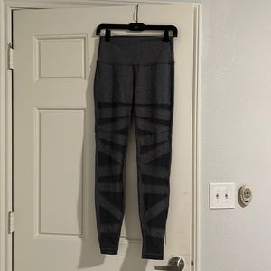 Lulu lemon leggings